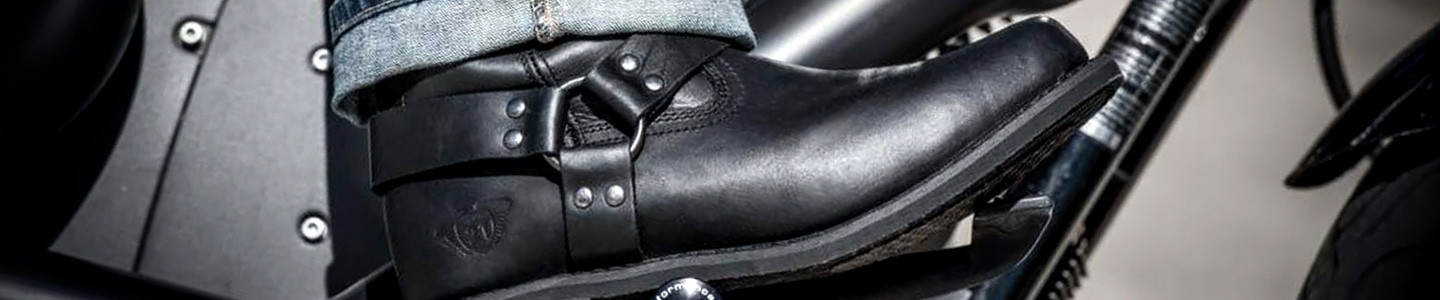 How Should You Clean Your Leather Motorcycle Boots?