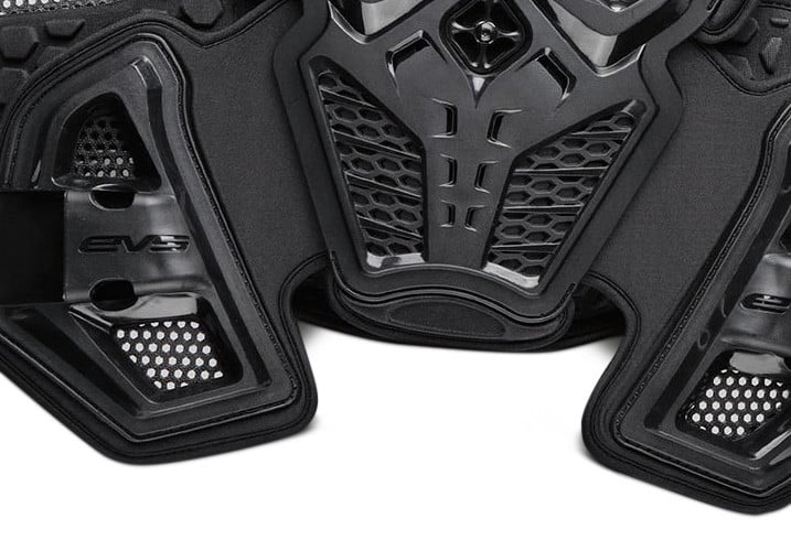 Armor Vests Equipped With Ventilation Ducts
