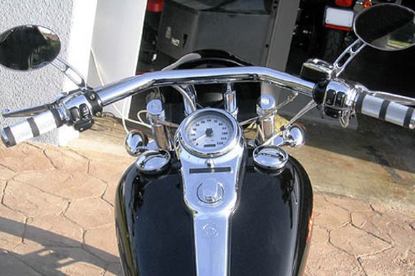 Chubbys® WO500B - Drag Handlebar with Risers - MOTORCYCLEiD.com